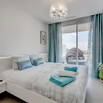 Luxury Apartment. Heated Pool. Ac. Ocean View! Costa Adeje (Tenerife)