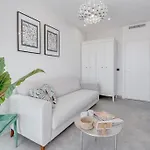 Luxury Apartment. Heated Pool. Ac. Ocean View! Διαμέρισμα *